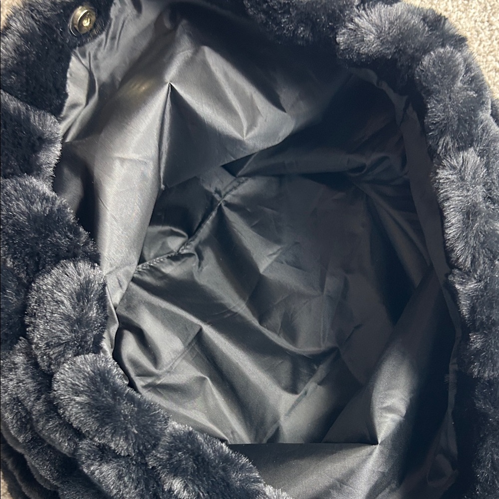 🍄SALE Victoria's Secret Plush Black Tote - Picture 5 of 5